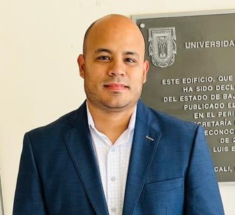 Portrait of Prof. Dr. Omar Ramos-Lopez